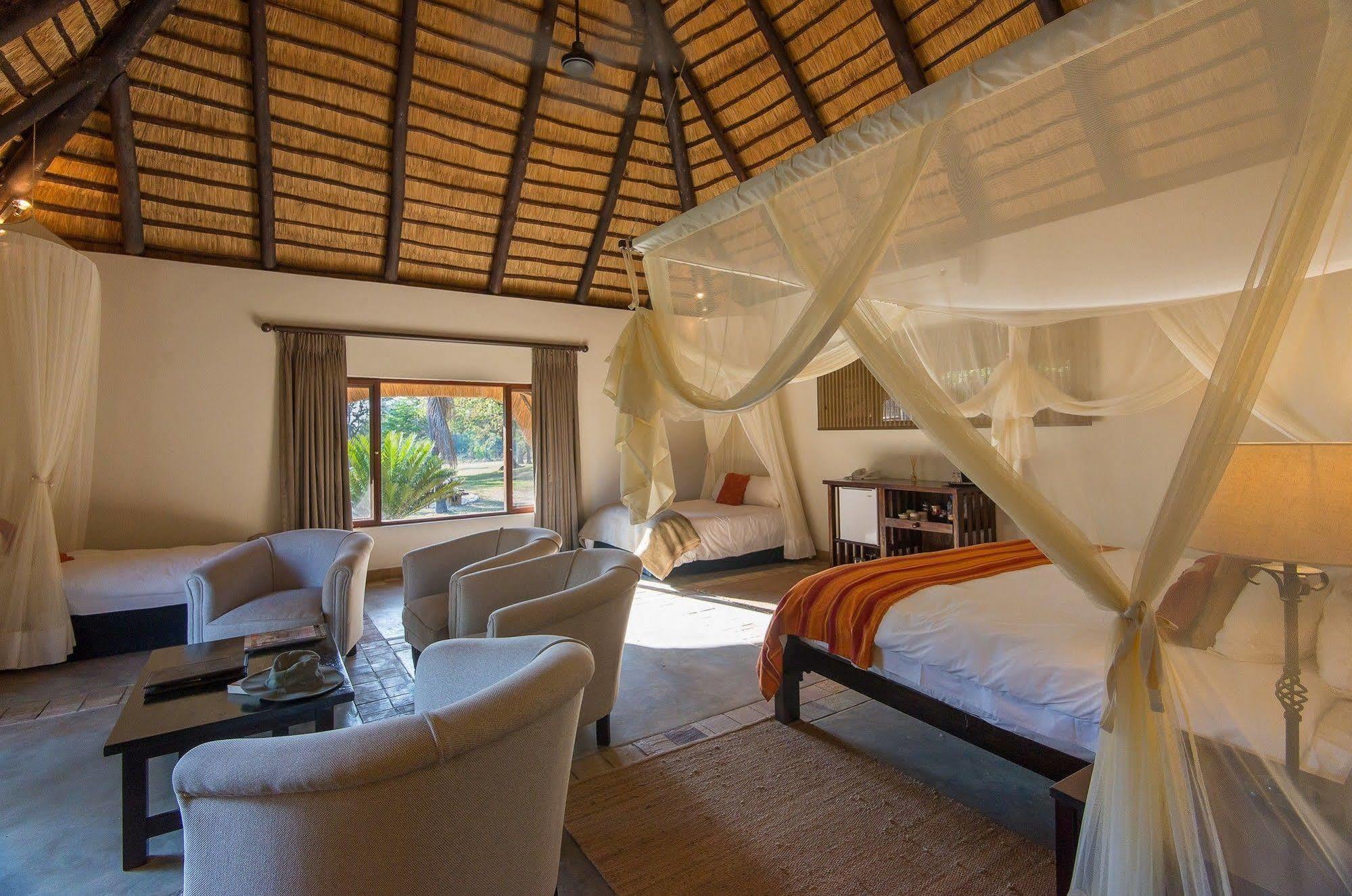Inyati Game Lodge Metsi エクステリア 写真